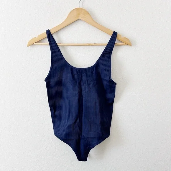 Aerie Superchill Seamless Rib Scoop Bodysuit - Picture 3 of 9